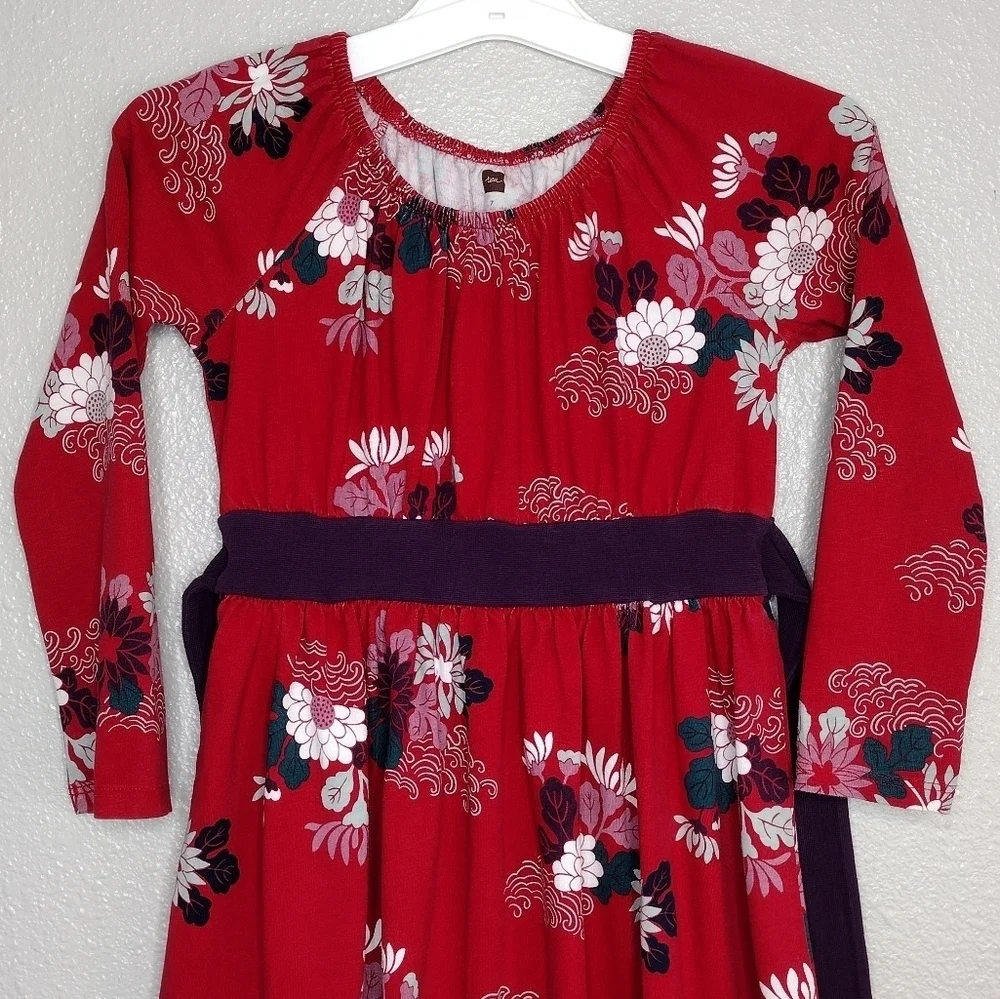 Tea red floral